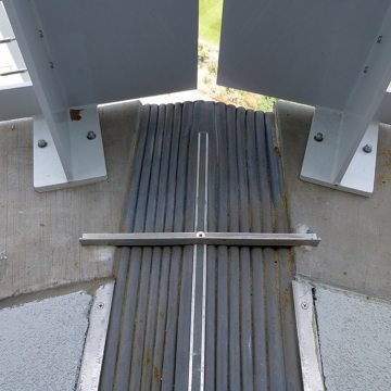 SJS-FP to SJS transition in seismic expansion joints in stadium EMSEAL