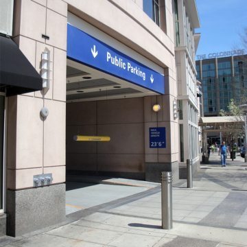 Unobtrusive, Quiet, Watertight, Trafficable Coverplate with No Invasive Anchors– SJS SYSTEM at Boston Prudential Center Parking Entrance