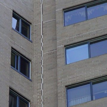 Caulk and backer rod failure in large wall expansion joints EMSEAL