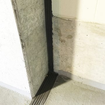 Fire rated wall to floor expansion joint - Emshield DFR transition to WFR fire rated expansion joint fire barrier by EMSEAL