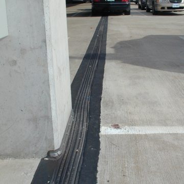 Dulles International Airport IAD parking expansion joints Thermaflex deck to column by EMSEAL